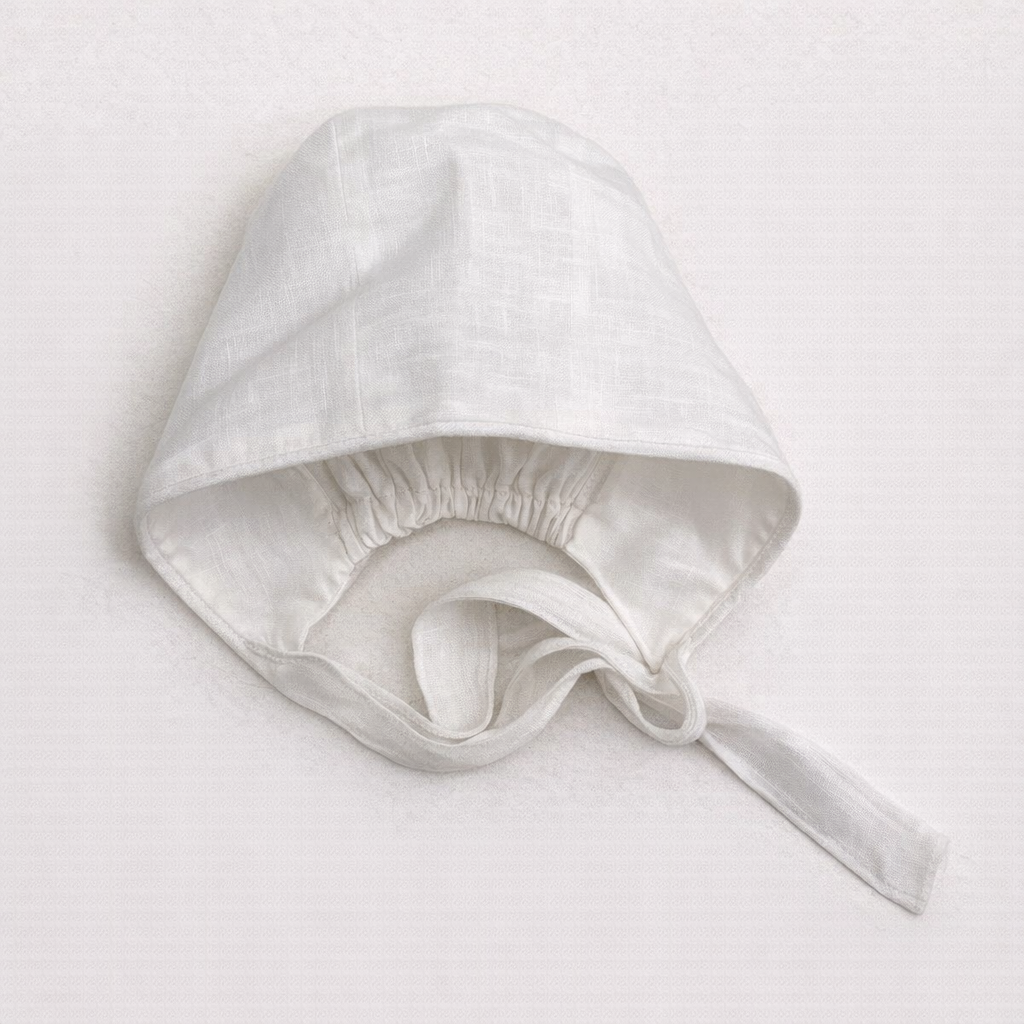 Cuffietta “Candore” in cotone con laccetti