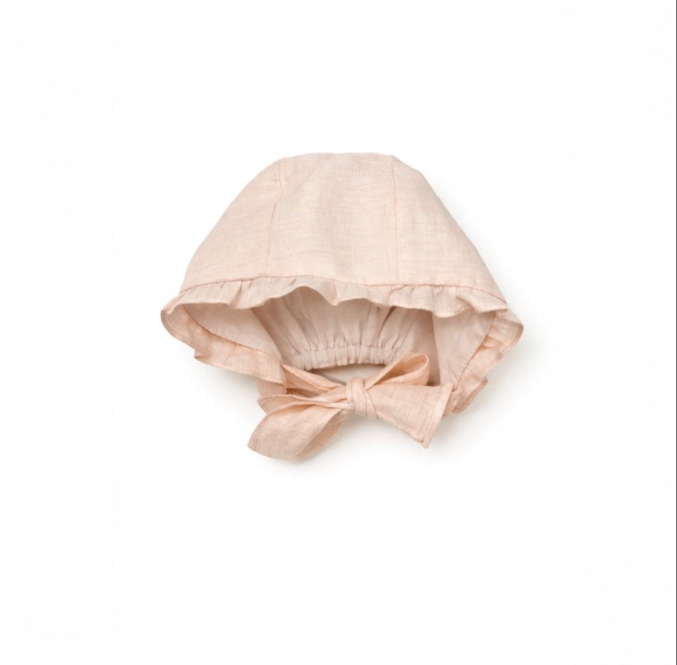 Cuffietta bimba rosa cipria con volant