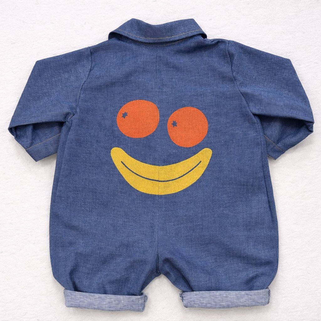 Tutone in chambray con stampa pop