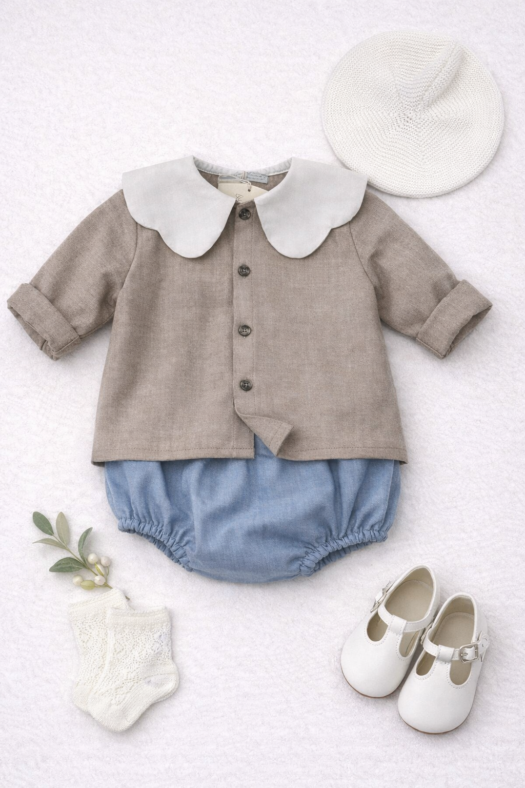 Completo bimbo con camicia e culotte