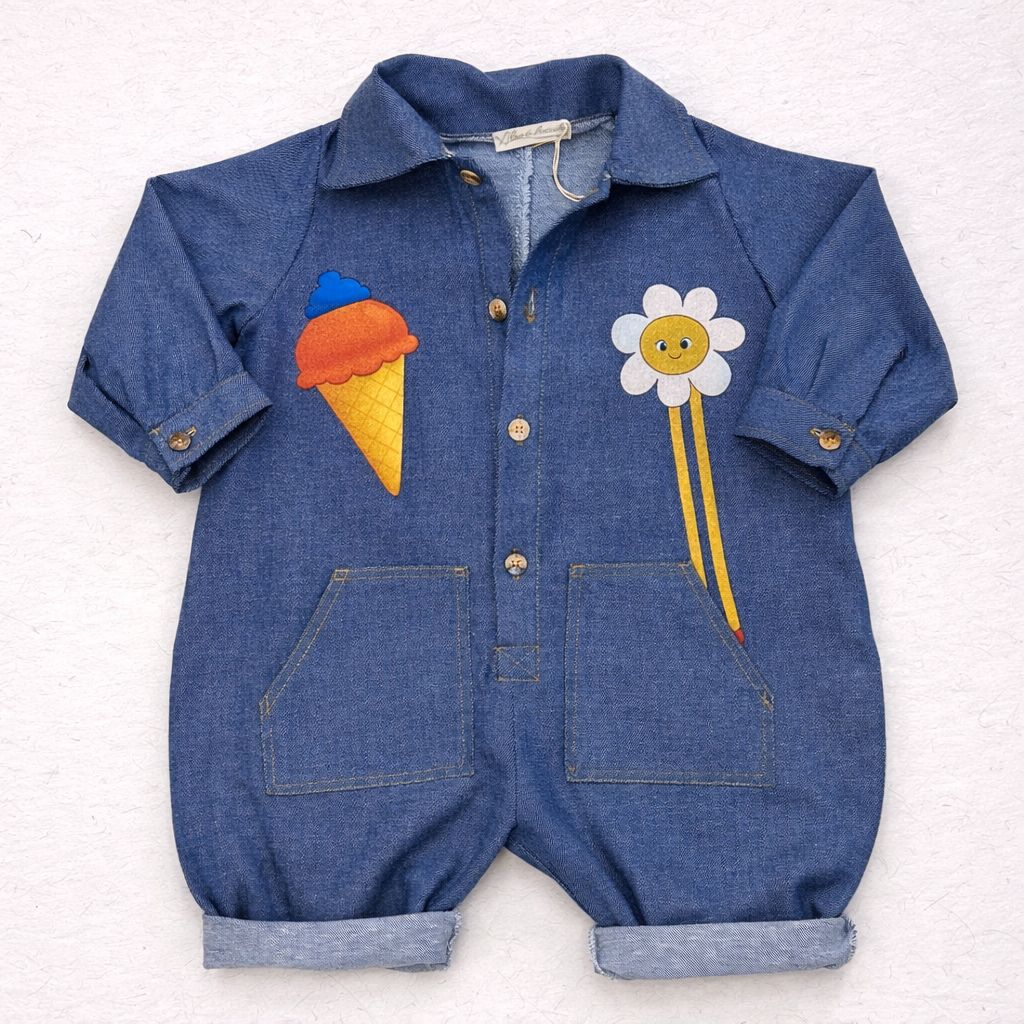 Tutone in chambray con stampa pop