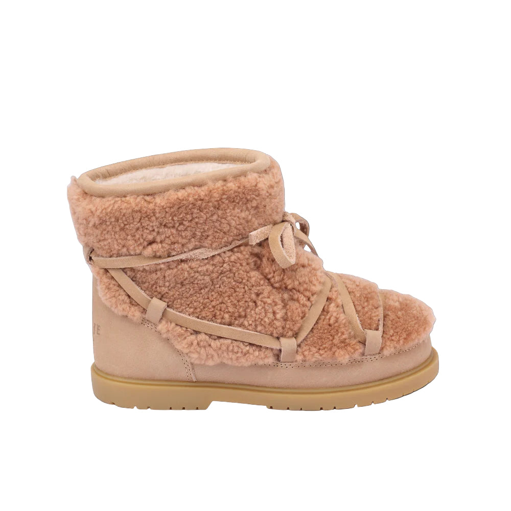 BEIGE CURLY SHEEP WOOL -  -